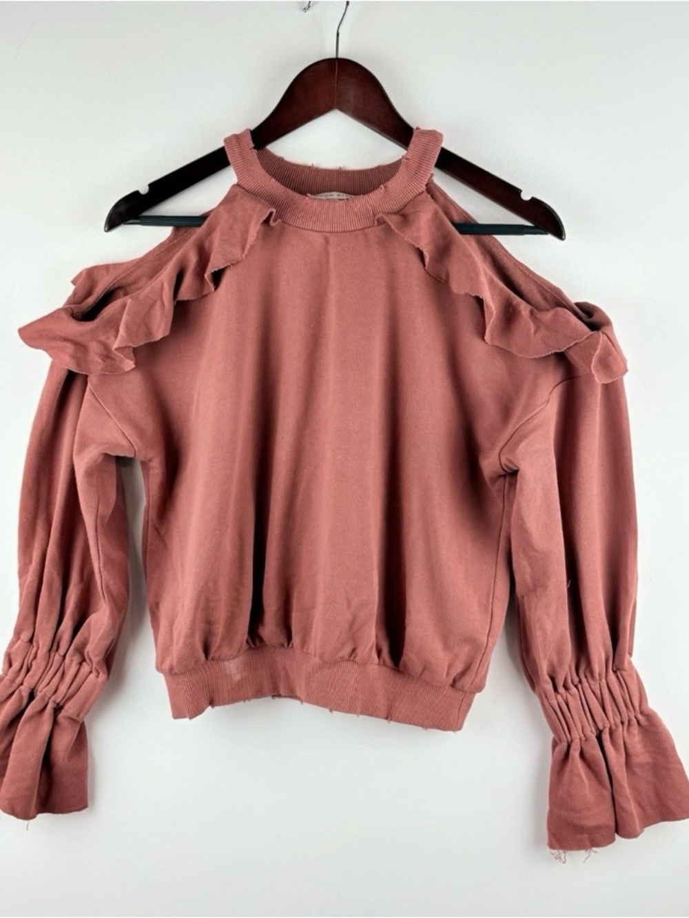 Anthropologie Moon River Ruffle Open Shoulder Distressed Sweater Shirt Size XS